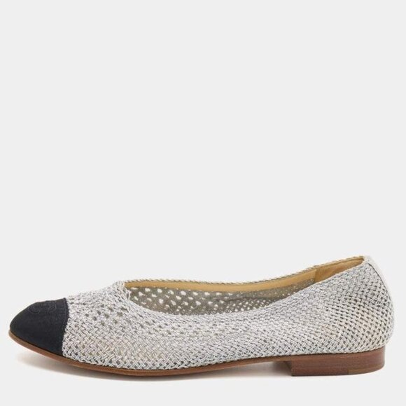Chanel Woven Mesh and Fabric Ballet Flats in Silver and Black - Picture 3 of 3